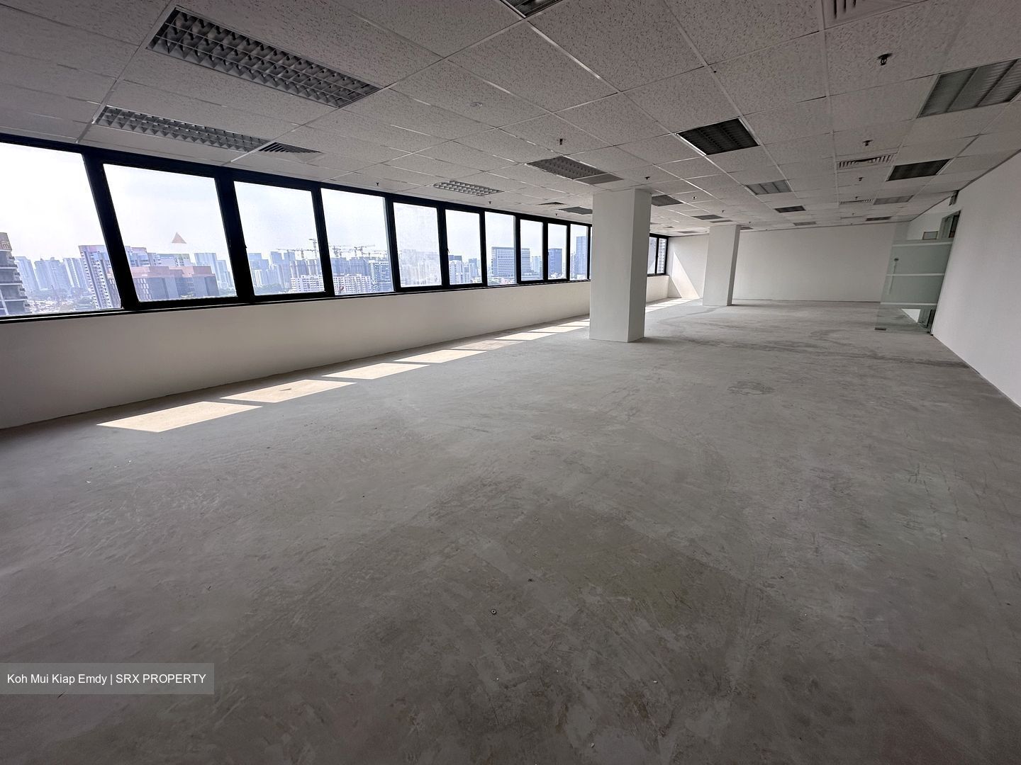 Og Albert Complex (D7), Office #611211511
